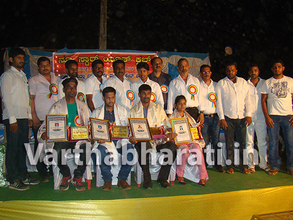 ಮುಲ್ಕಿ : ನ್ಯೂ ಸ್ಟಾರ್ ಯೂತ್ ಕ್ಲಬ್ ನ 20 ವಾರ್ಷಿಕೋತ್ಸವದ ಪ್ರಯುಕ್ತ ನಡೆದ ಕ್ರಿಕೆಟ್ ಪಂದ್ಯಾಕೂಟದ ಸಮಾರೋಪ ಸಮಾರಂಭ